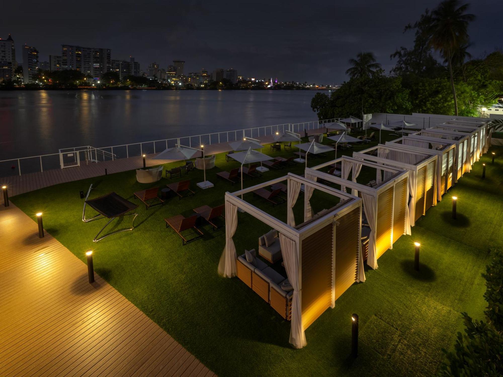 Hilton Garden Inn San Juan Condado Exterior photo